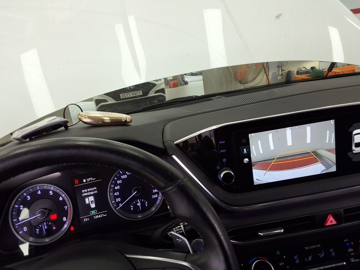 HYUNDAI SONATA (DN8) G2.0 PREMIUM PLUS 2022 - zdjęcie 19