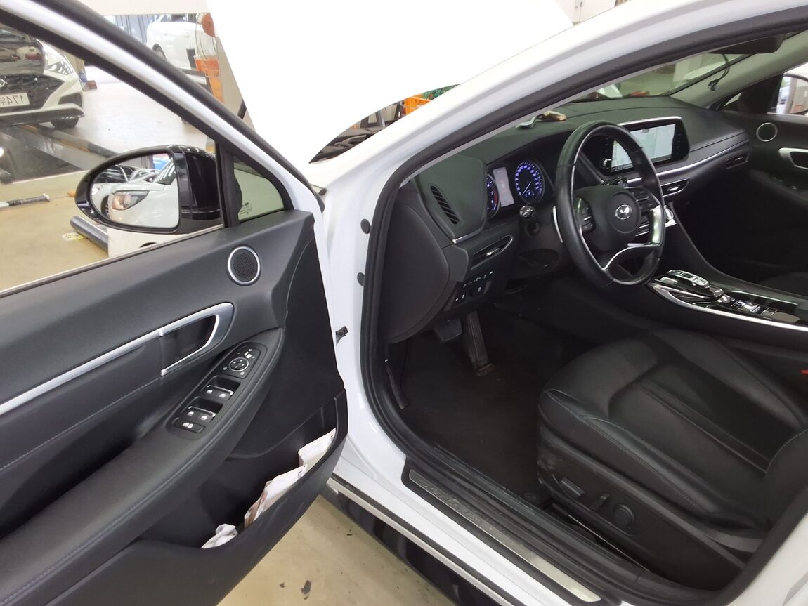 HYUNDAI SONATA (DN8) G2.0 PREMIUM PLUS 2022 - zdjęcie 11
