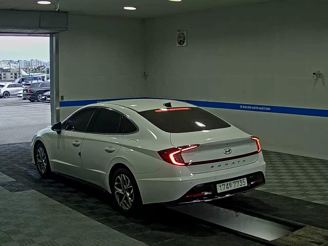 HYUNDAI SONATA (DN8) G2.0 PREMIUM PLUS 2022 - zdjęcie 6
