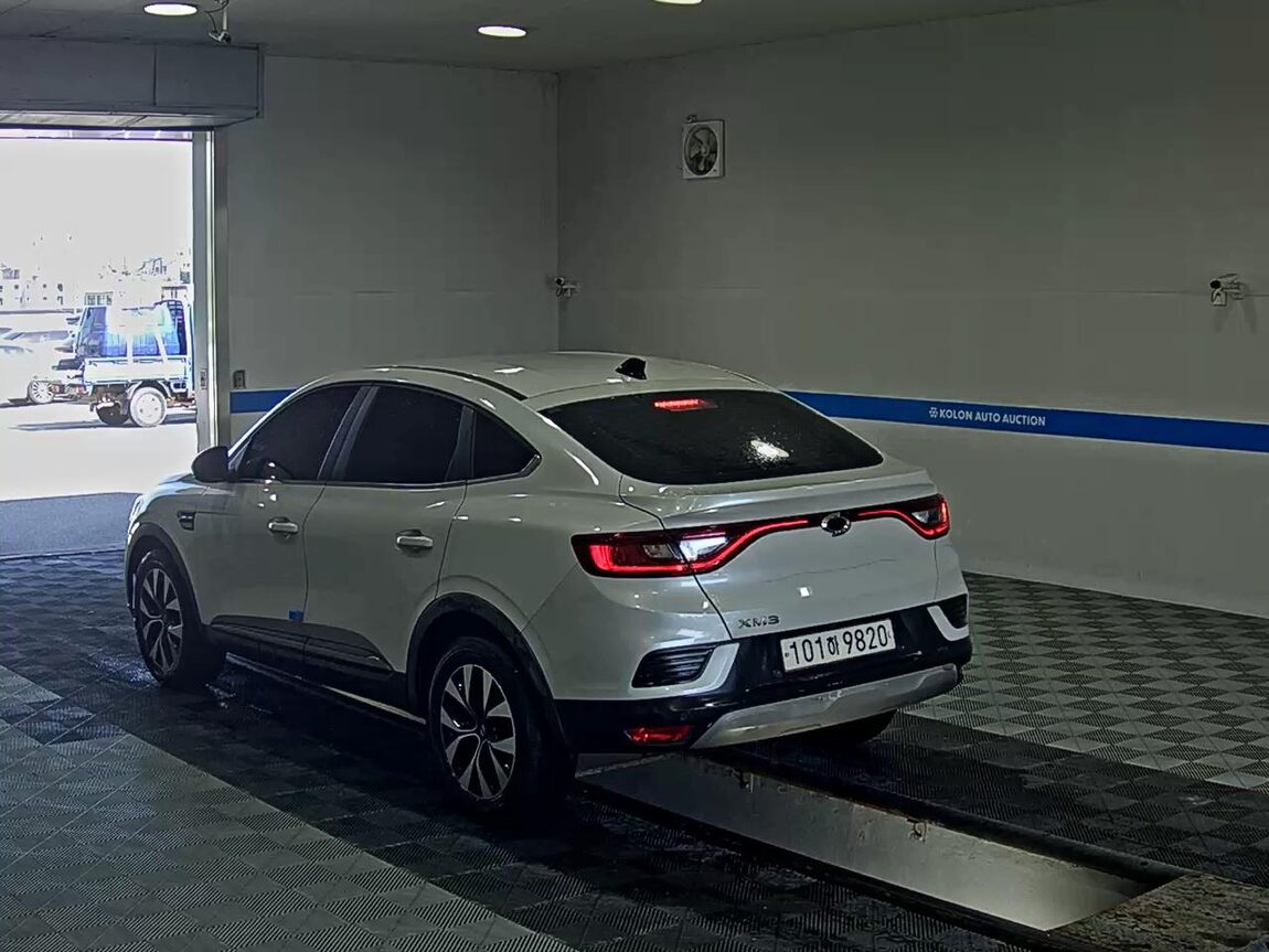 RENAULT (SAMSUNG) XM3 1.6 GTe RE 2023 - zdjęcie 6