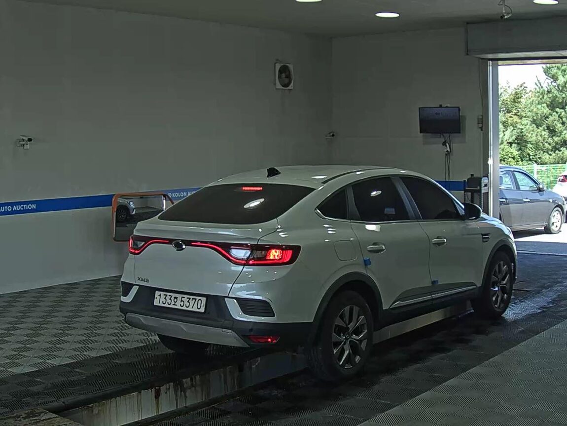 RENAULT (SAMSUNG) XM3 1.6 GTe INSPIRE 2024 - zdjęcie 5