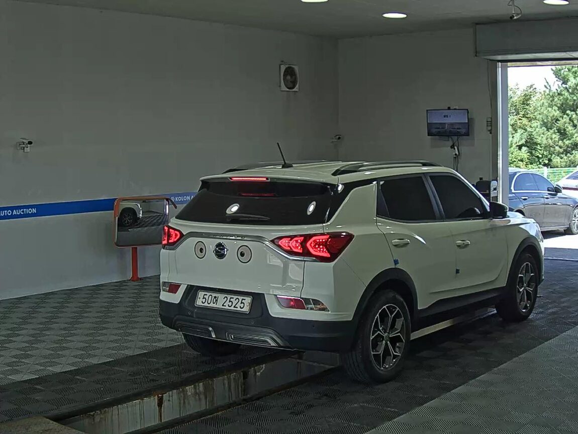 KG MOBILITY (SSANGYONG) ALL NEW KORANDO 1.6 DIESEL AWD C5 PLUS 2022 - zdjęcie 5