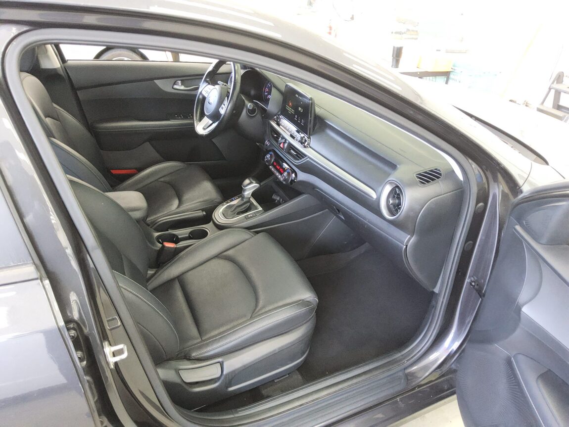 KIA ALL NEW K3 1.6 GASOLINE LUXURY 2020 - zdjęcie 14