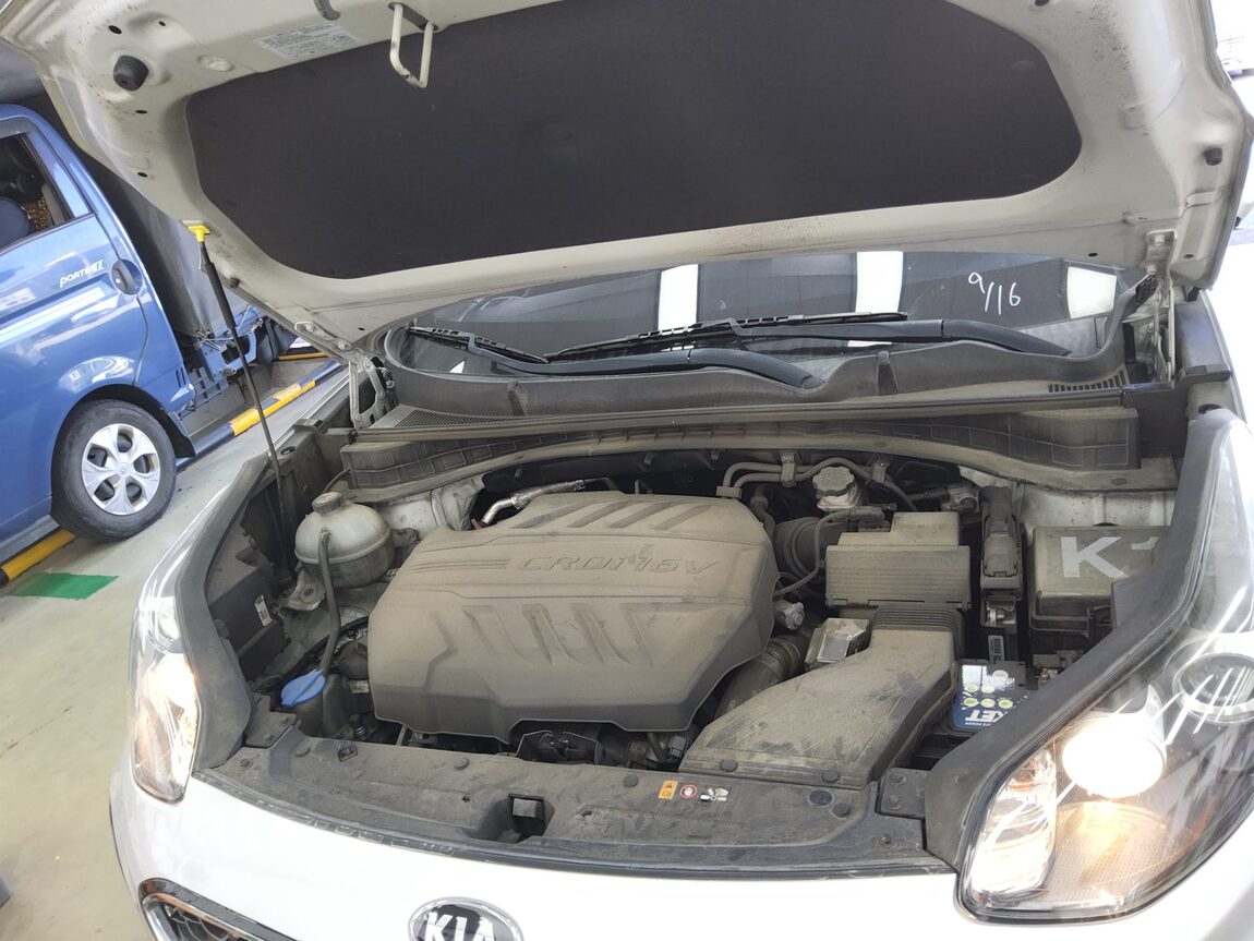 KIA SPORTAGE THE BOLD R2.0 DIESEL 2WD PRESTIGE 2019 - zdjęcie 20
