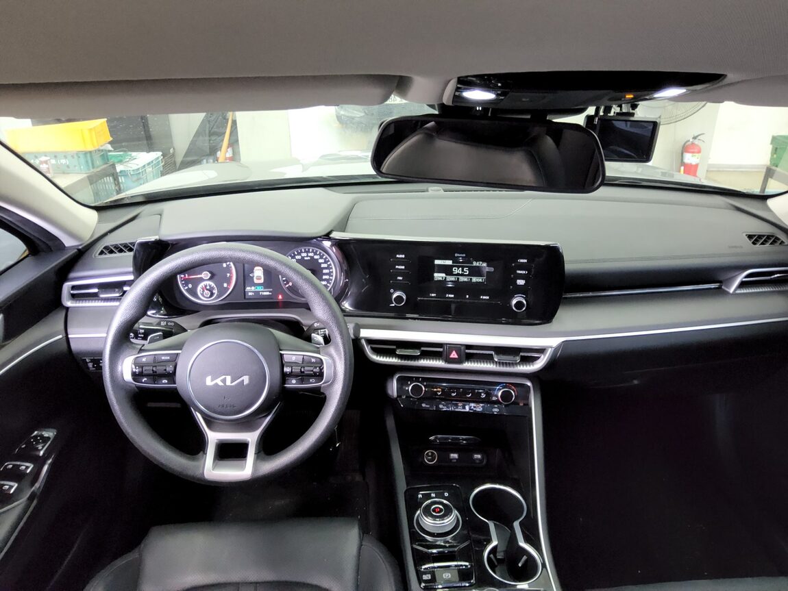 KIA NEW K5 (DL3) 2.0 LPI RENTAL CAR STANDARD 2023 - zdjęcie 11