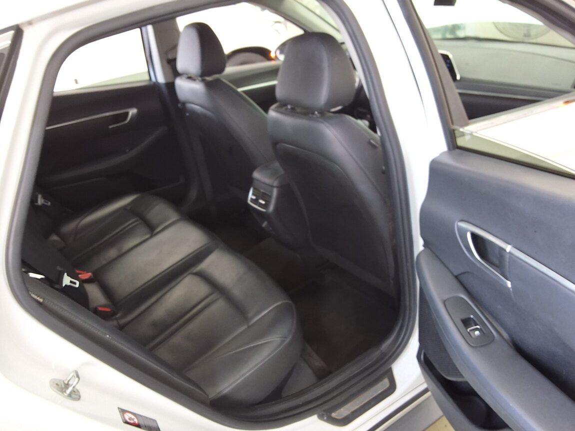 HYUNDAI SONATA (DN8) G2.0 PREMIUM 2021 - zdjęcie 14