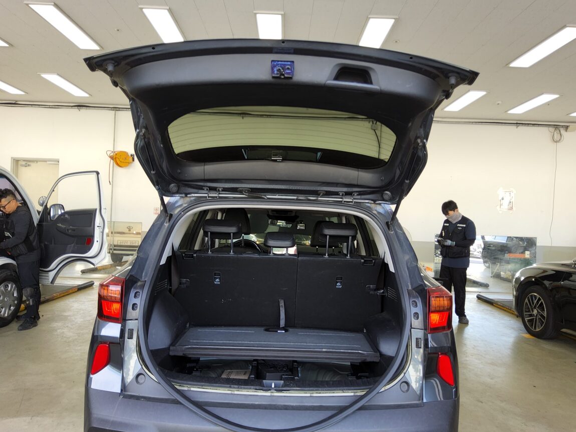 KIA SELTOS 1.6 GASOLINE 2WD TRENDY 2022 - zdjęcie 15