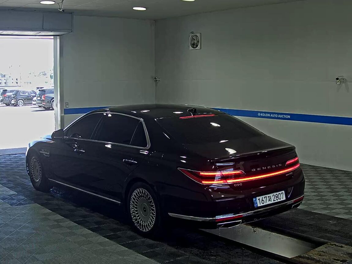 GENESIS G90 5.0 AWD PRESTIGE 2019 - zdjęcie 6