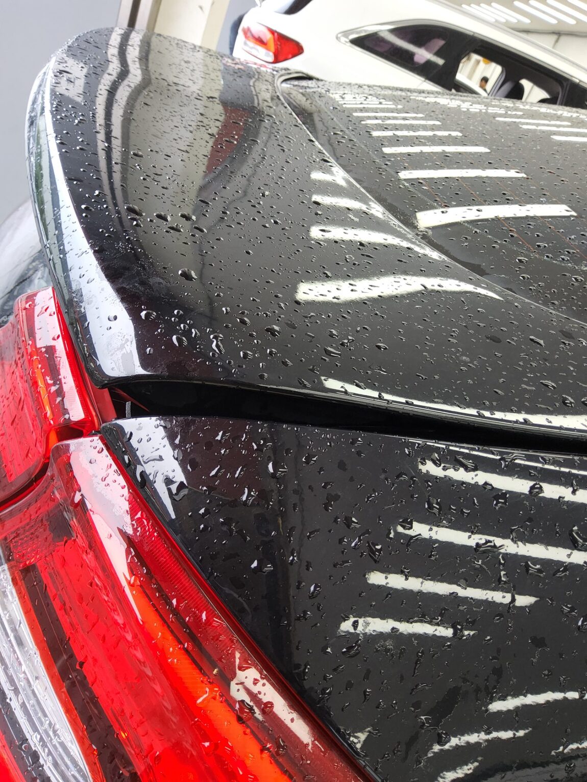 HYUNDAI IONIQ HYBRID Q 2019 - zdjęcie 19