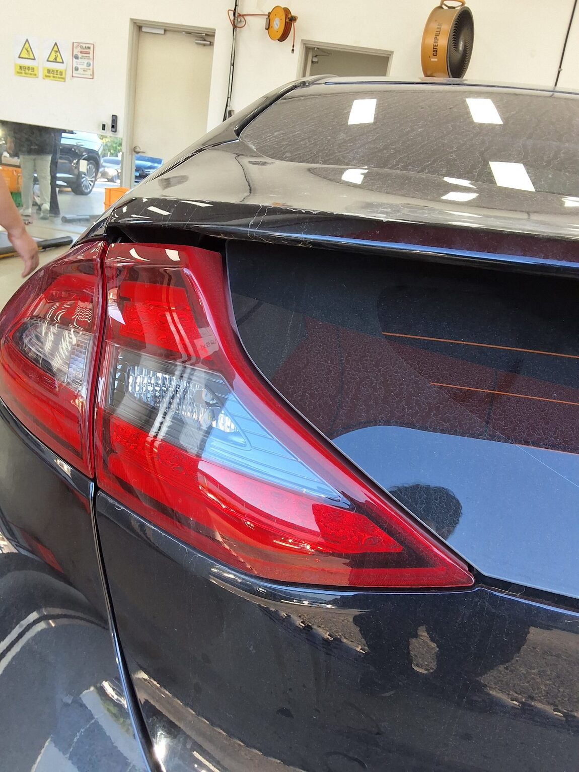 HYUNDAI IONIQ HYBRID Q 2019 - zdjęcie 27