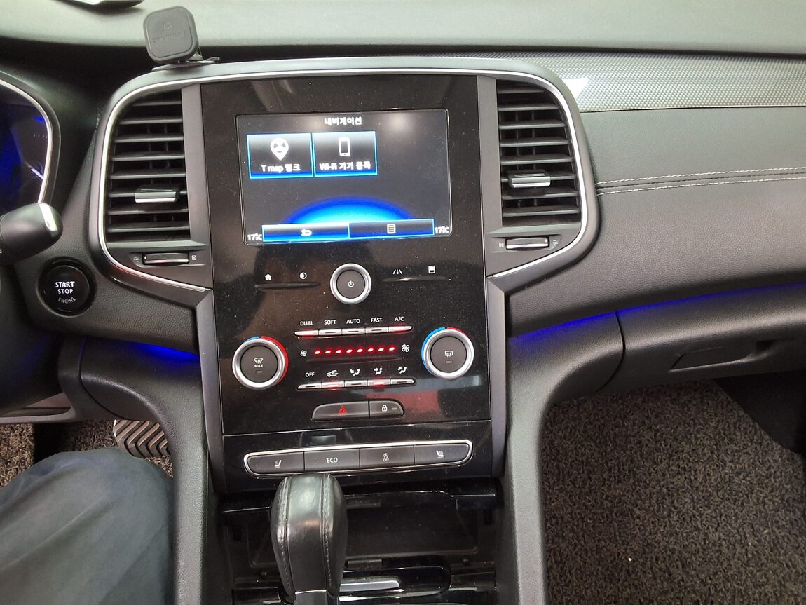 RENAULT (SAMSUNG) SM6 1.6 TCe LE 2016 - zdjęcie 24