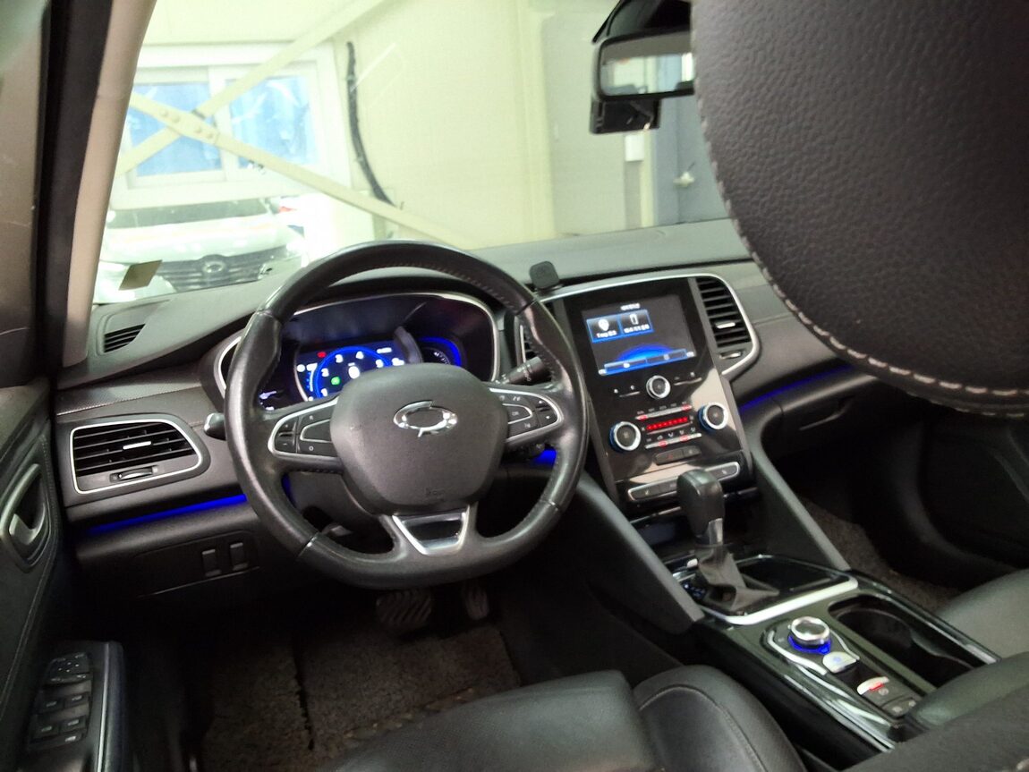 RENAULT (SAMSUNG) SM6 1.6 TCe LE 2016 - zdjęcie 12