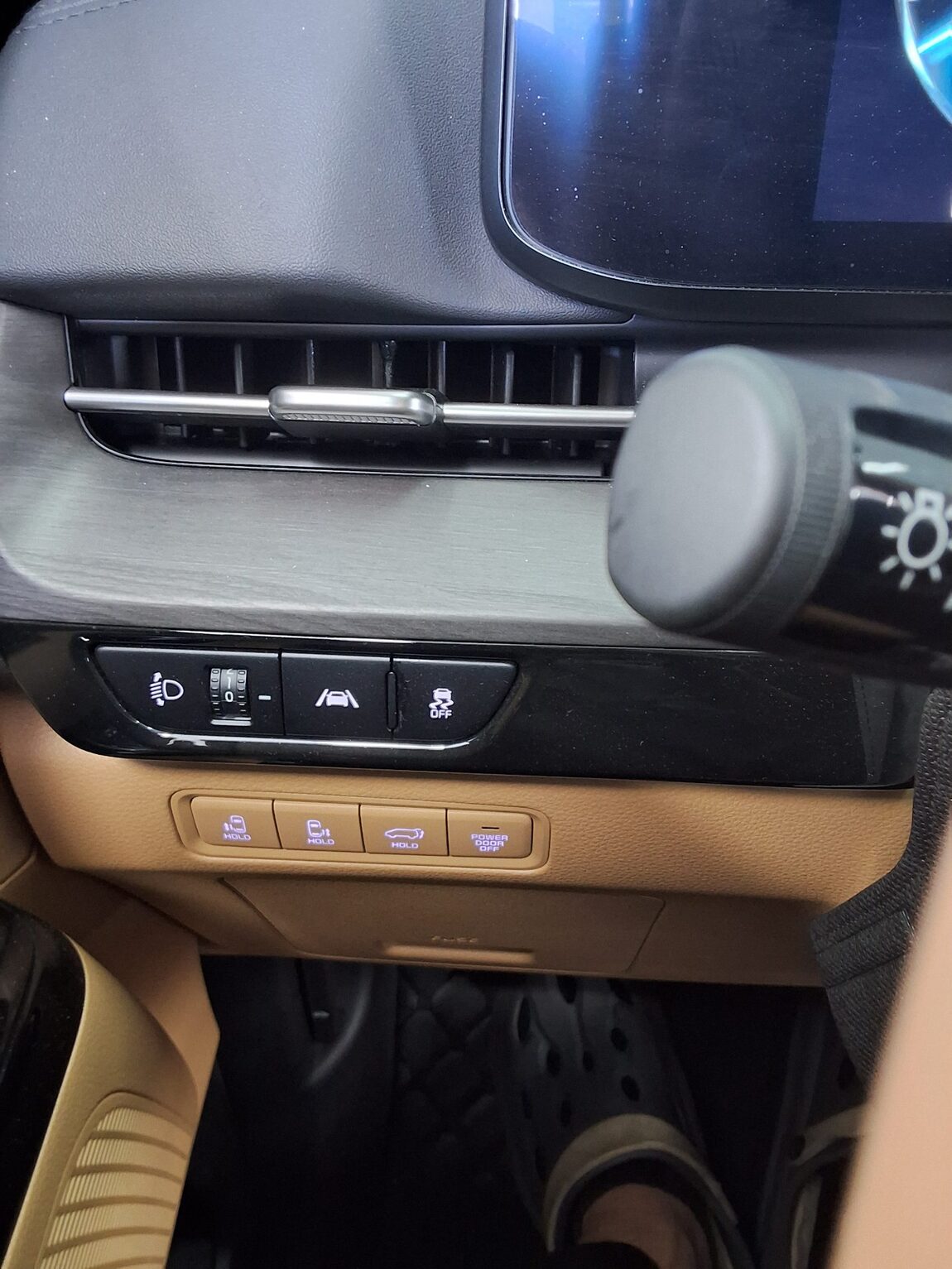KIA NEW CARNIVAL (KA4) 7-SEATER DIESEL NOBLESSE OUTDOOR 2023 - zdjęcie 20