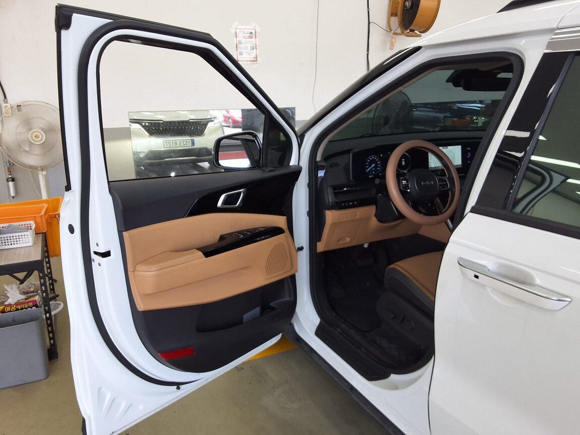 KIA NEW CARNIVAL (KA4) 7-SEATER DIESEL NOBLESSE OUTDOOR 2023 - zdjęcie 10