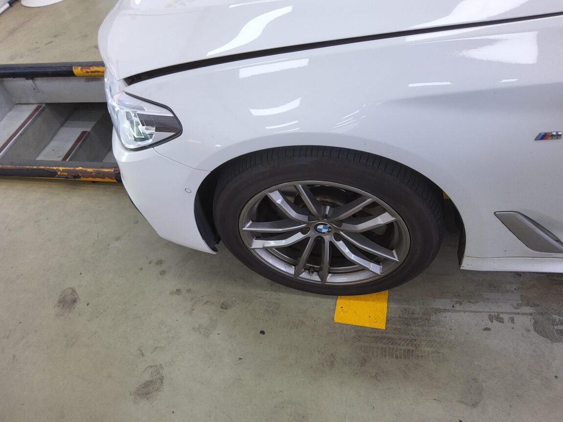 BMW 5 SERIES (7TH GEN) 520d M SPORT PACK PLUS 2018 - zdjęcie 22