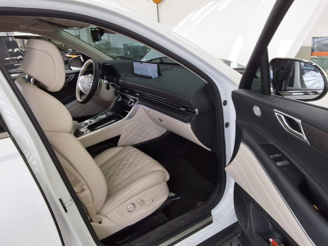 GENESIS GV80 3.0 DIESEL AWD BASE MODEL 2020 - zdjęcie 14