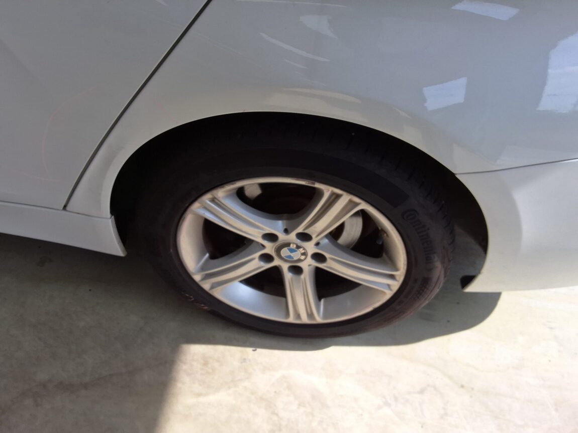 BMW 3 SERIES (6TH GEN) 320d 2014 - zdjęcie 20