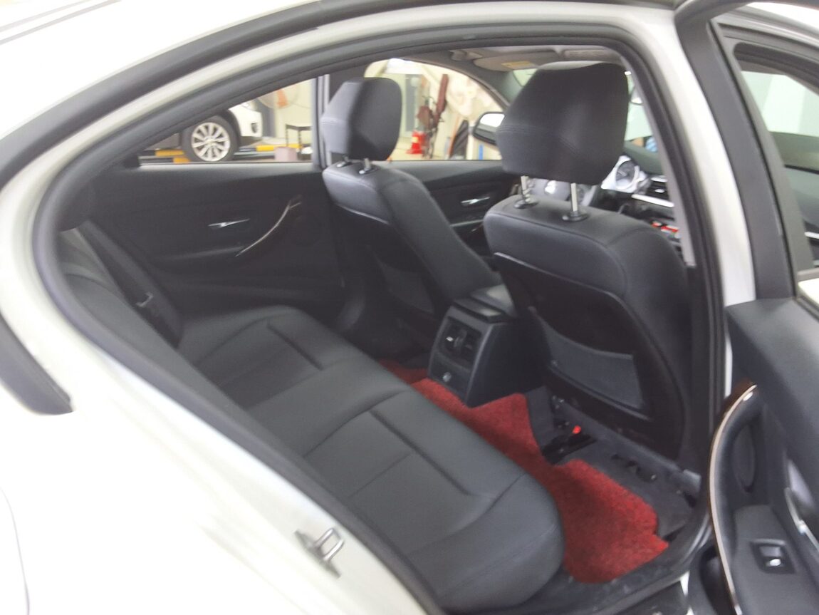 BMW 3 SERIES (6TH GEN) 320d 2014 - zdjęcie 14