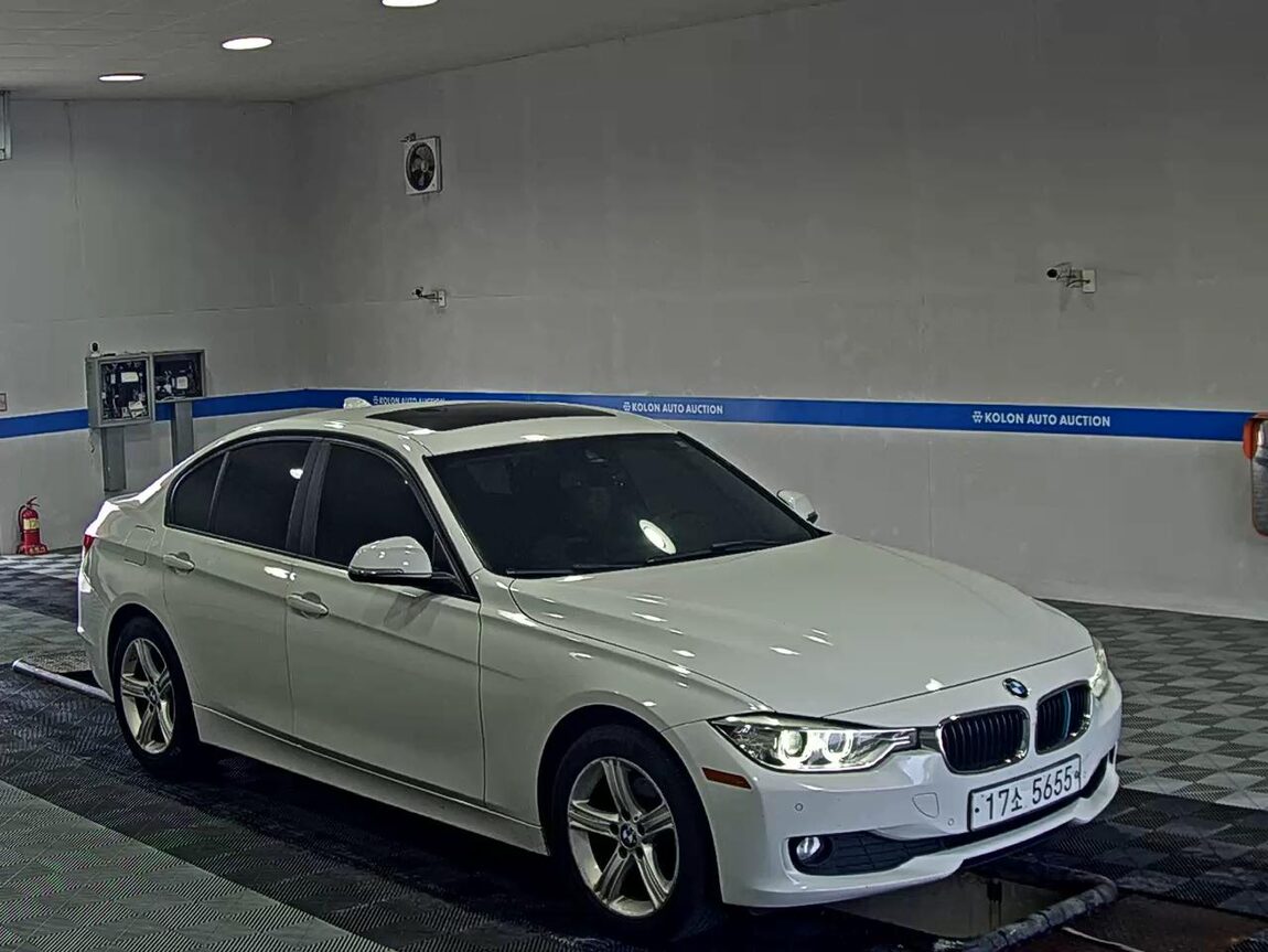 BMW 3 SERIES (6TH GEN) 320d 2014 - zdjęcie 3