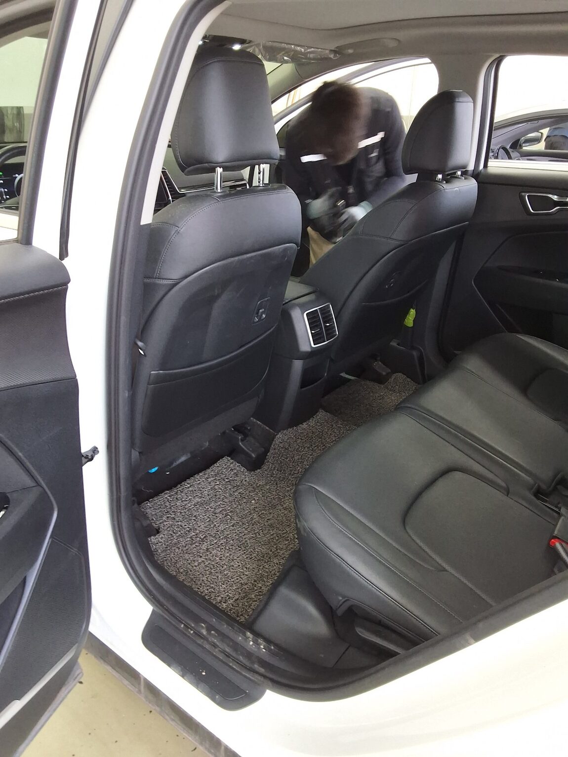 KIA THE ALL NEW SPORTAGE 2.0 DIESEL 2WD PRESTIGE 2022 - zdjęcie 12