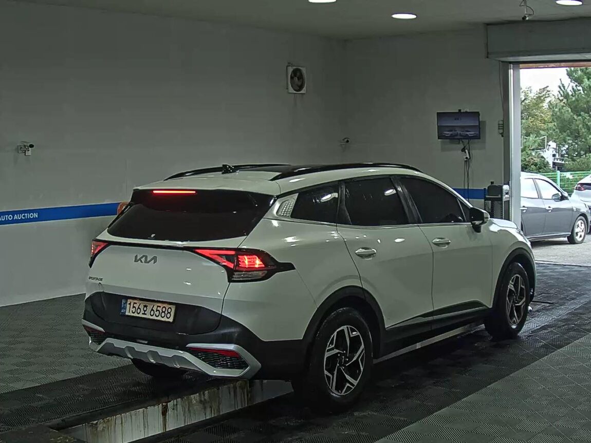 KIA THE ALL NEW SPORTAGE 2.0 DIESEL 2WD PRESTIGE 2022 - zdjęcie 5