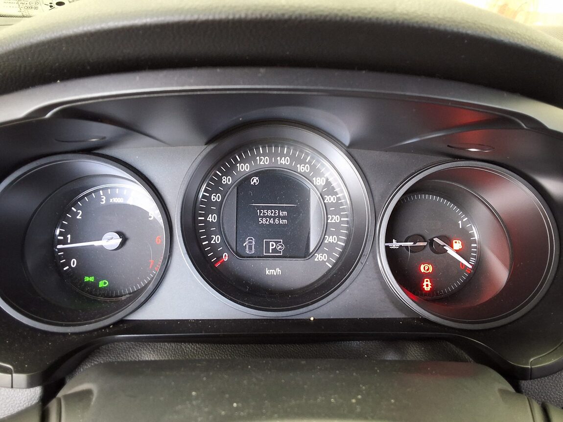 RENAULT (SAMSUNG) SM6 2.0 GDe SE 2017 - zdjęcie 9