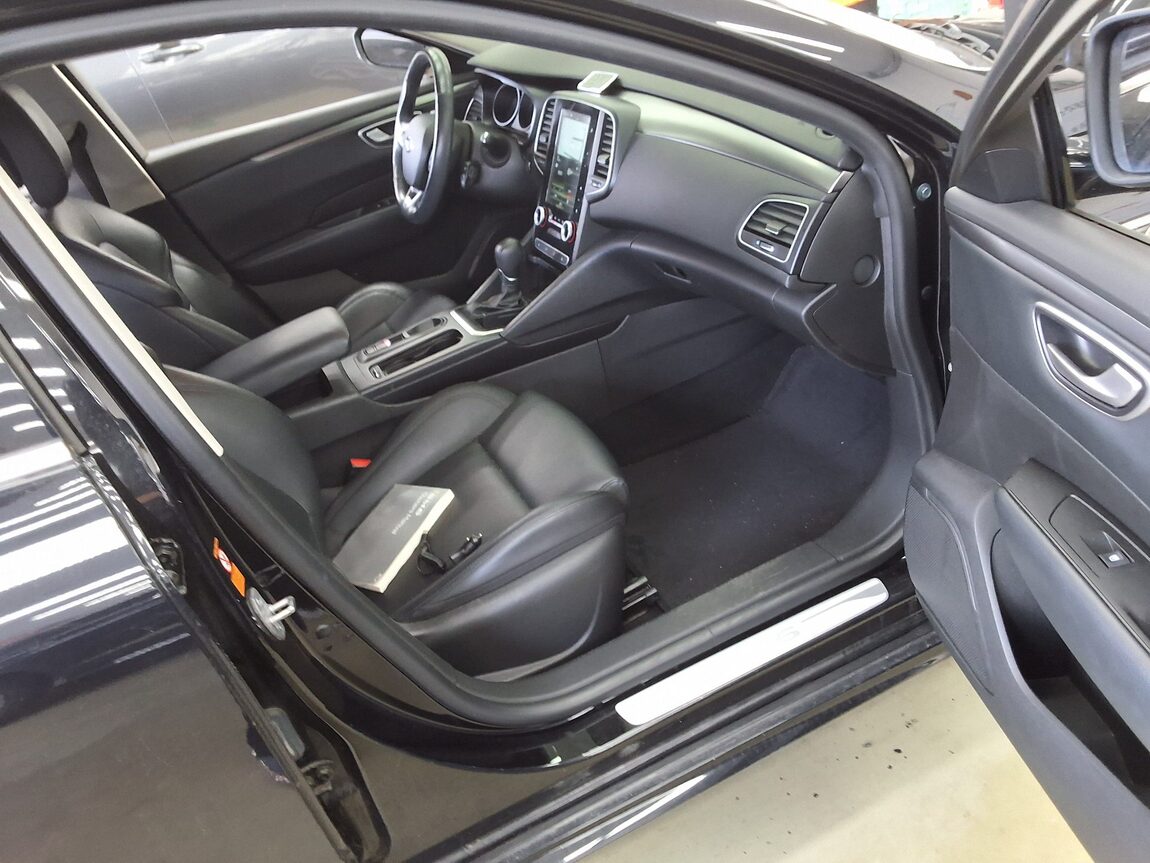 RENAULT (SAMSUNG) SM6 2.0 GDe SE 2017 - zdjęcie 14