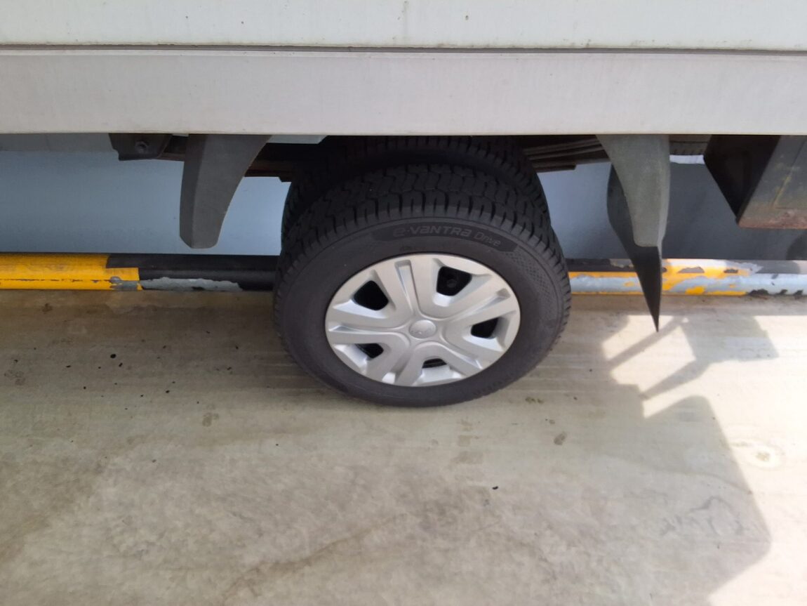 KIA BONGO III CARGO FREEZER BOX TRUCK 1 TON KING CAB 2018 - zdjęcie 16