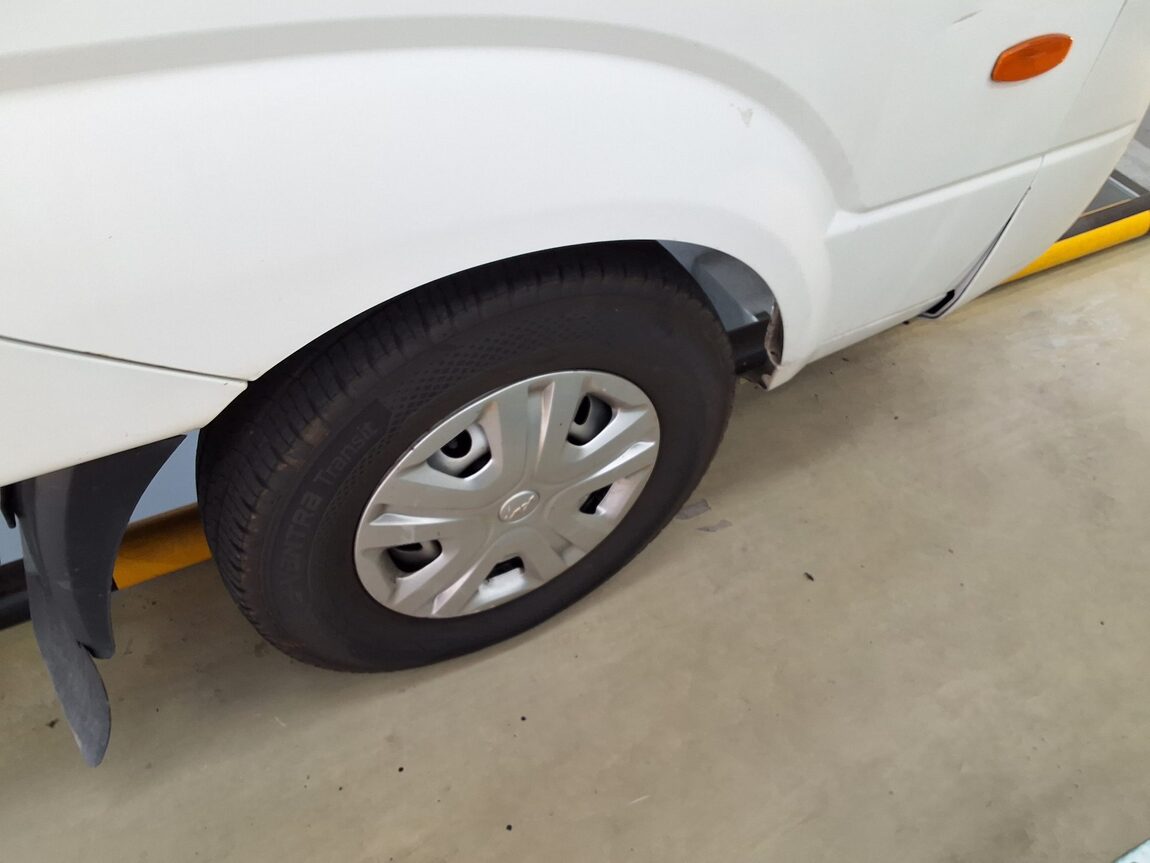 KIA BONGO III CARGO FREEZER BOX TRUCK 1 TON KING CAB 2018 - zdjęcie 17