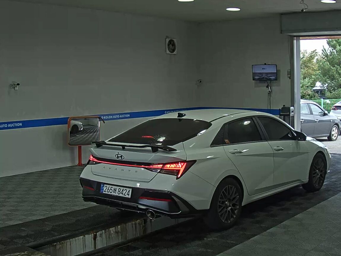 HYUNDAI THE NEW AVANTE (CN7) GASOLINE 1.6 INSPIRATION 2024 - zdjęcie 5
