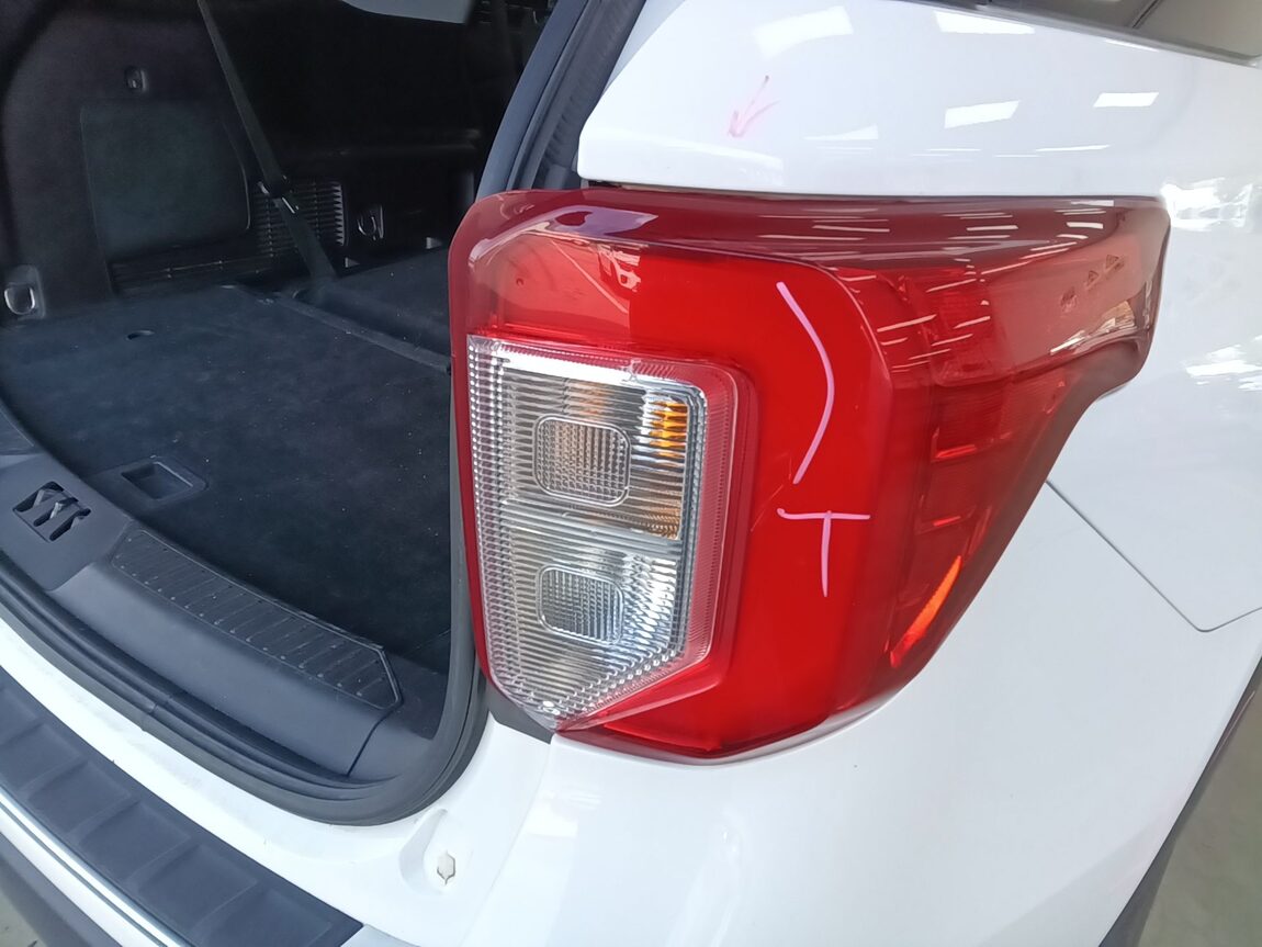 FORD EXPLORER (6TH GEN) 2.3 AWD LIMITED 2020 - zdjęcie 36