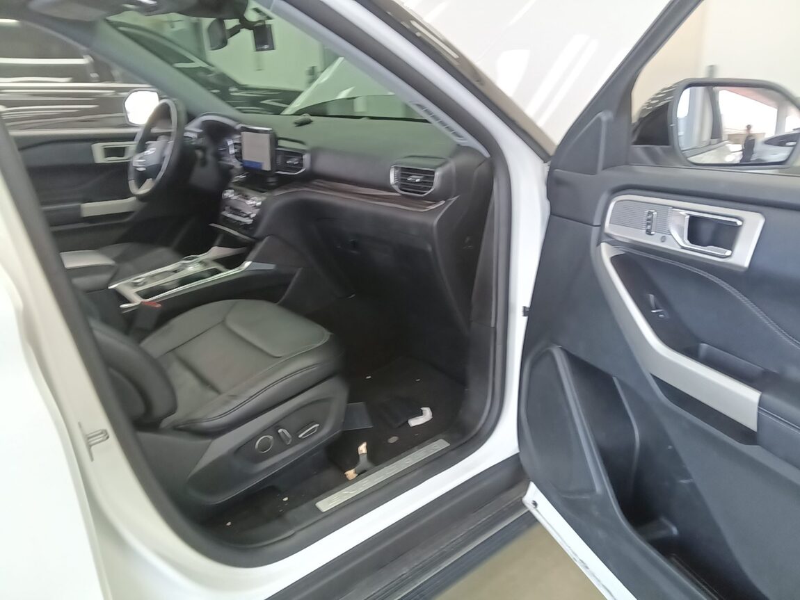 FORD EXPLORER (6TH GEN) 2.3 AWD LIMITED 2020 - zdjęcie 14