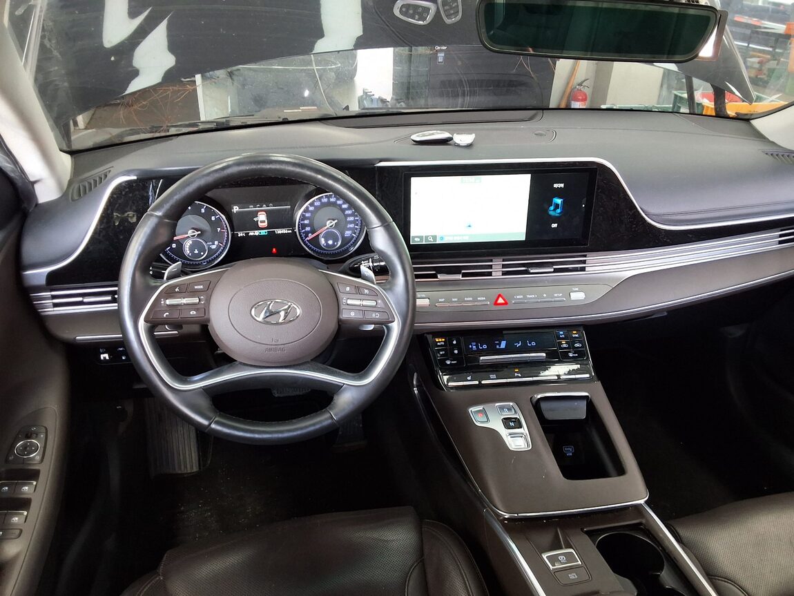 HYUNDAI THE NEW GRANDEUR IG LPi 3.0 PREMIUM 2022 - zdjęcie 11
