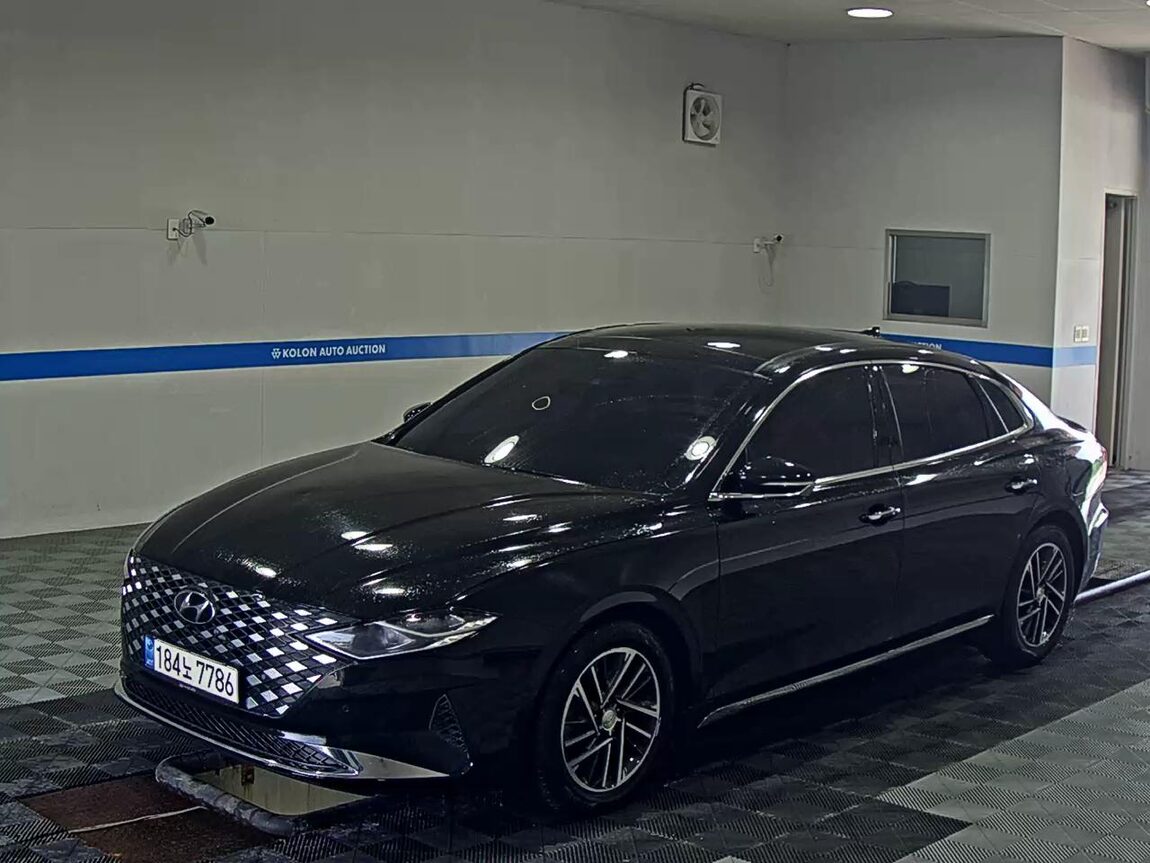HYUNDAI THE NEW GRANDEUR IG LPi 3.0 PREMIUM 2022 - zdjęcie 2