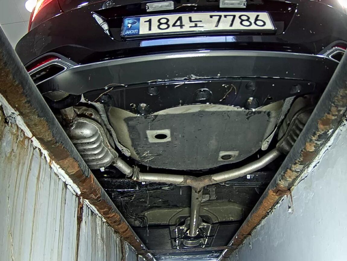 HYUNDAI THE NEW GRANDEUR IG LPi 3.0 PREMIUM 2022 - zdjęcie 8