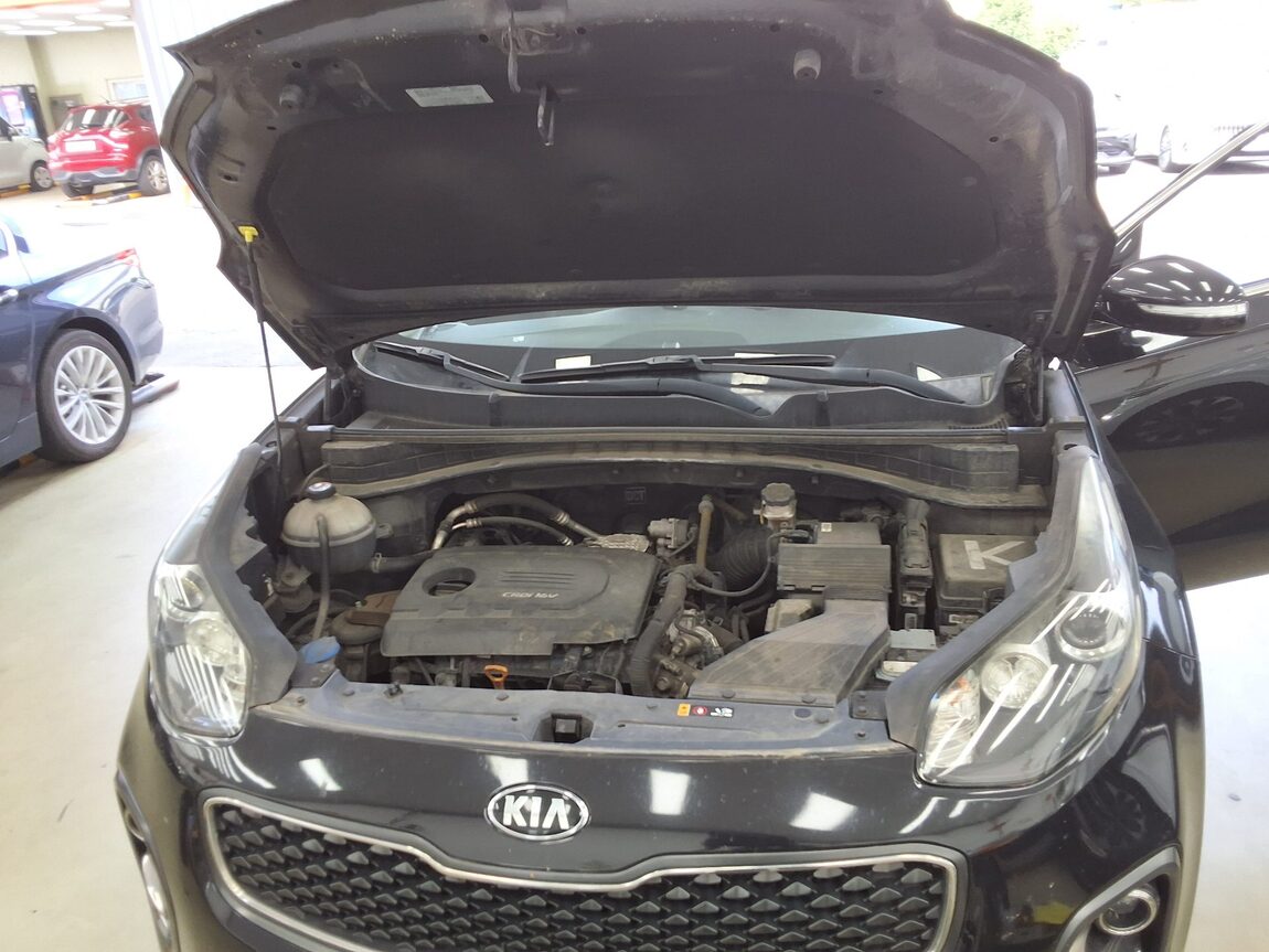 KIA NEW SPORTAGE 1.7 2WD NOBLESSE 2017 - zdjęcie 18