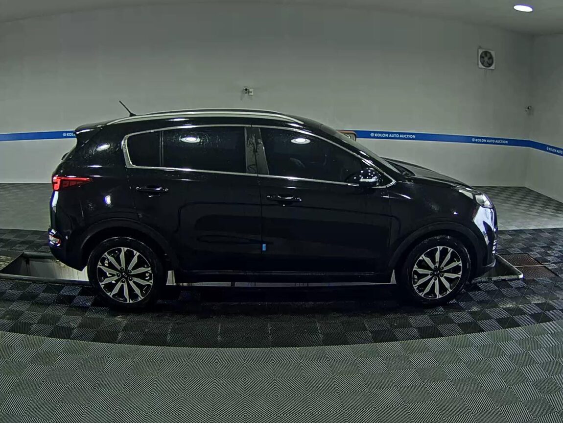 KIA NEW SPORTAGE 1.7 2WD NOBLESSE 2017 - zdjęcie 4