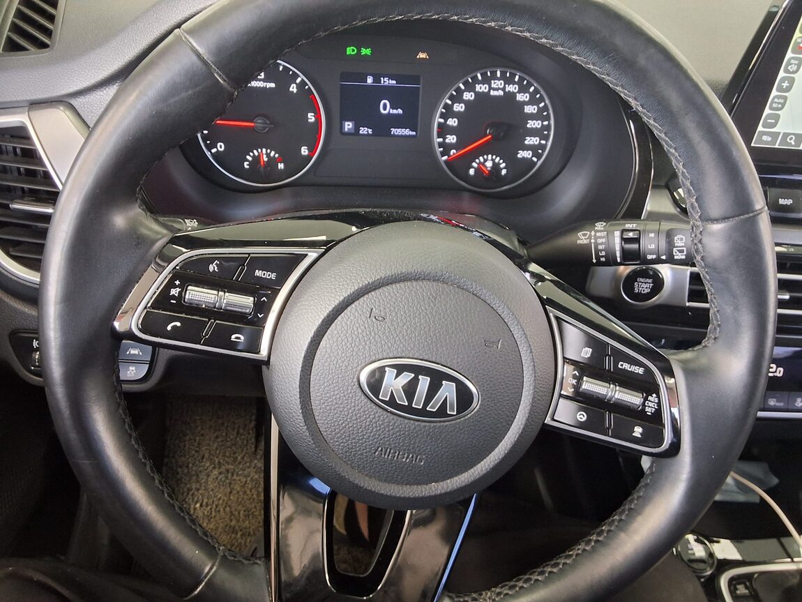 KIA SELTOS 1.6 DIESEL 2WD SIGNATURE 2021 - zdjęcie 19