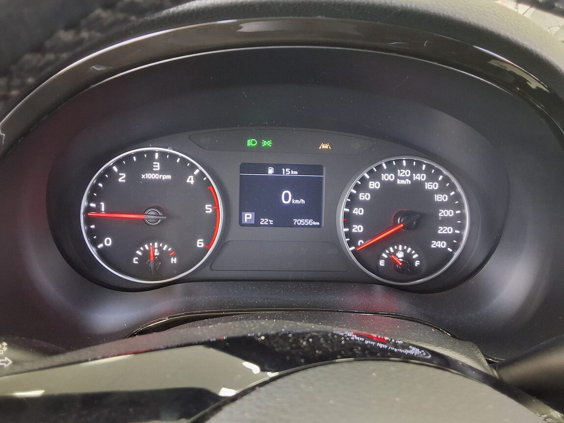 KIA SELTOS 1.6 DIESEL 2WD SIGNATURE 2021 - zdjęcie 9