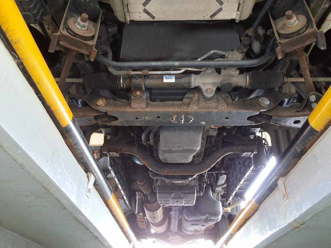 HYUNDAI PORTER II REFRIGERATED BOX TRUCK SUPER CAB 2018 - zdjęcie 16