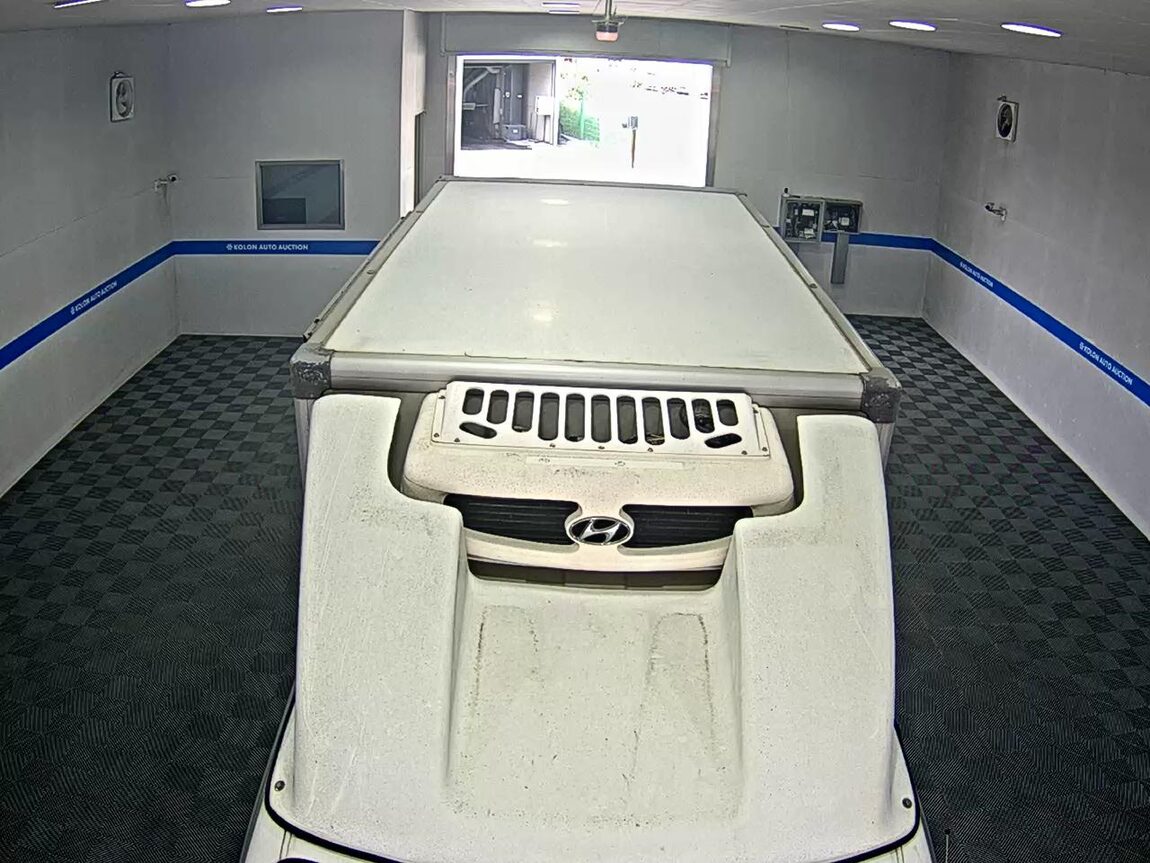 HYUNDAI PORTER II REFRIGERATED BOX TRUCK SUPER CAB 2018 - zdjęcie 7