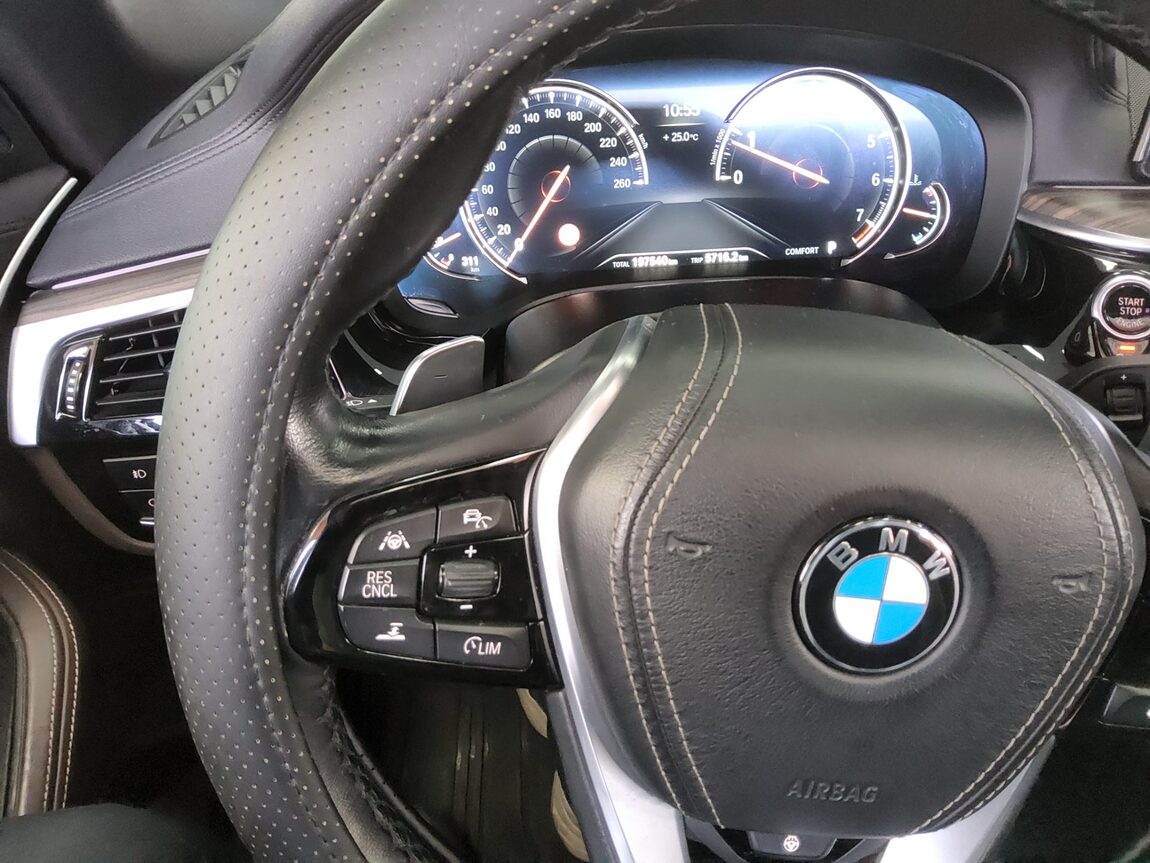 BMW 5 SERIES (7TH GEN) 530i M SPORT PACK PLUS 2018 - zdjęcie 17