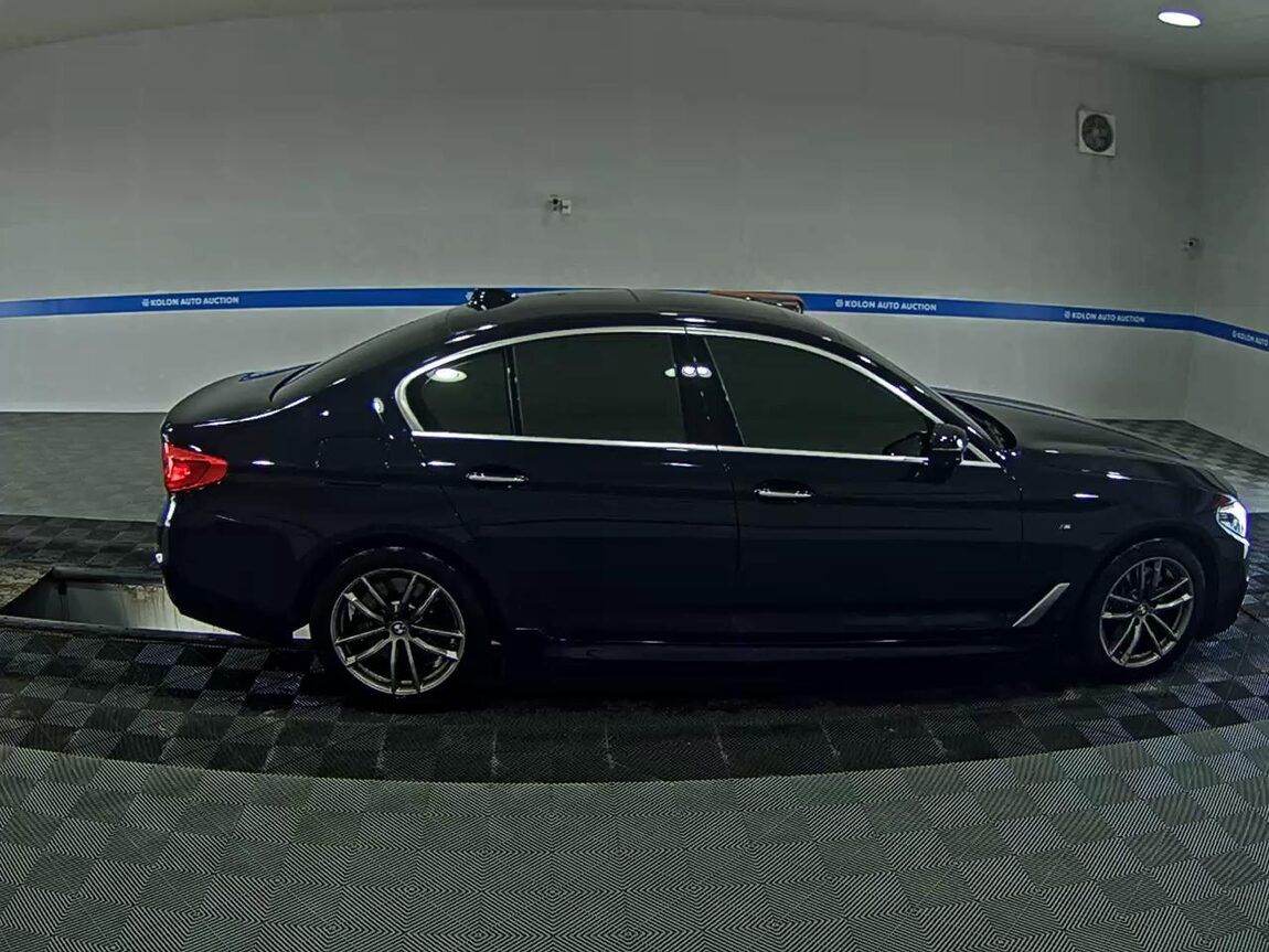 BMW 5 SERIES (7TH GEN) 530i M SPORT PACK PLUS 2018 - zdjęcie 4