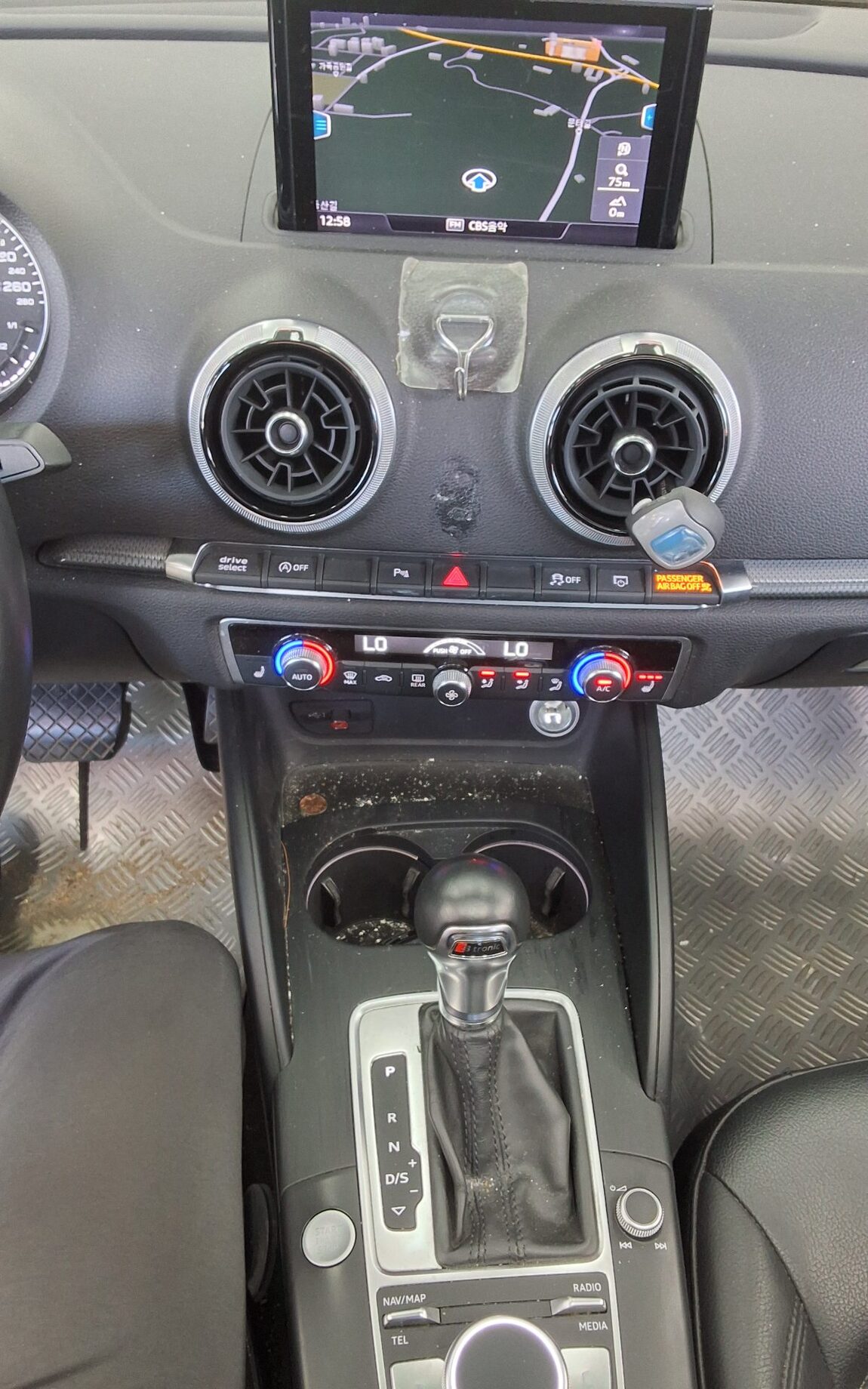 AUDI A3 (3RD GEN) 40 TFSI 2018 - zdjęcie 18