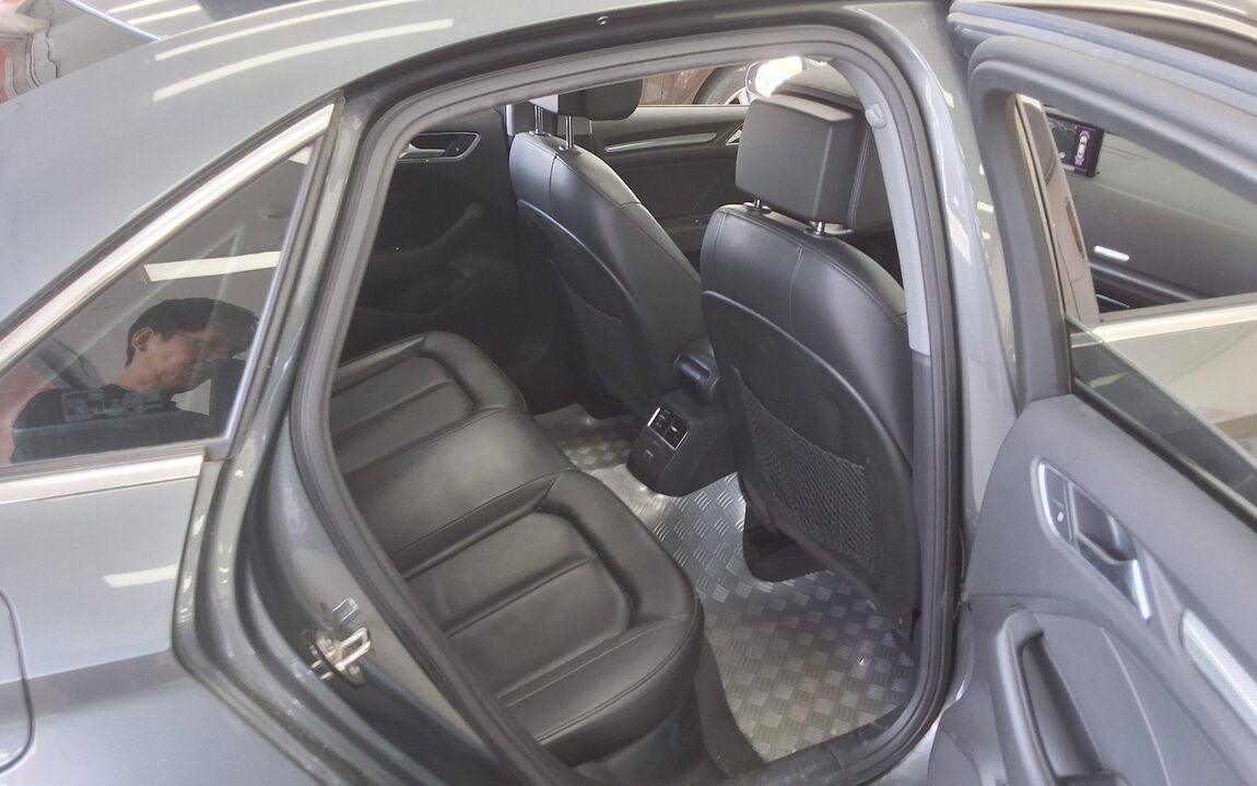 AUDI A3 (3RD GEN) 40 TFSI 2018 - zdjęcie 13