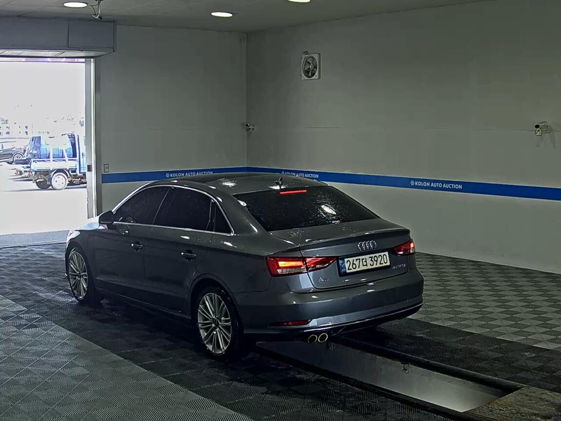 AUDI A3 (3RD GEN) 40 TFSI 2018 - zdjęcie 6