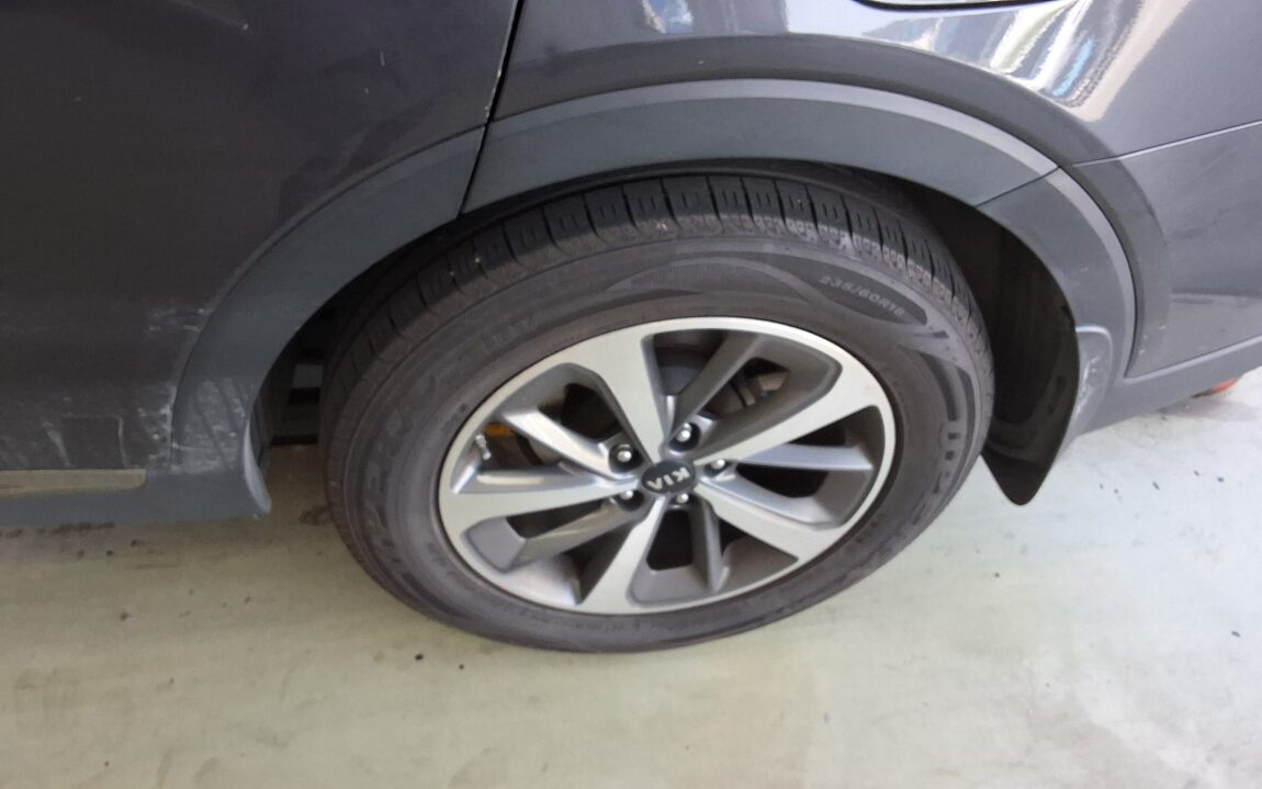 KIA THE NEW SORENTO DIESEL R2.0 2WD PRESTIGE 2020 - zdjęcie 24