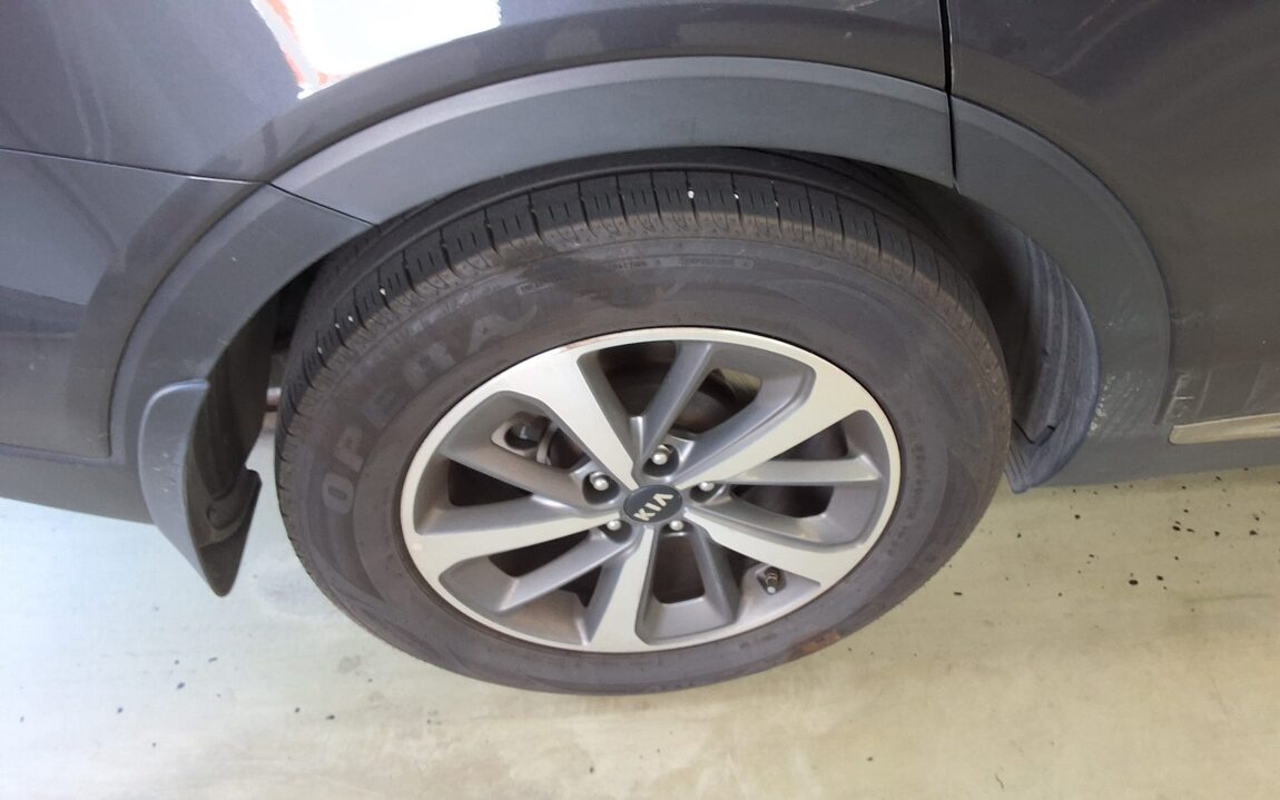 KIA THE NEW SORENTO DIESEL R2.0 2WD PRESTIGE 2020 - zdjęcie 26