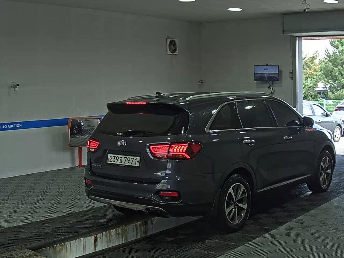 KIA THE NEW SORENTO DIESEL R2.0 2WD PRESTIGE 2020 - zdjęcie 5