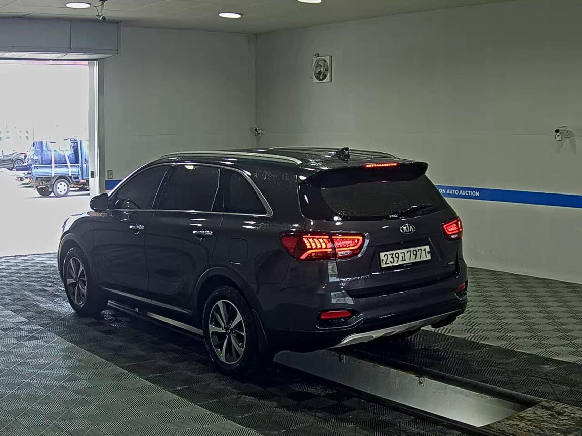 KIA THE NEW SORENTO DIESEL R2.0 2WD PRESTIGE 2020 - zdjęcie 6